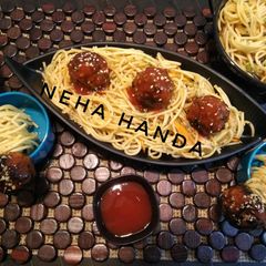 Spaghetti with Vegan Meatballs A picture of Spaghetti with Vegan Meatballs.