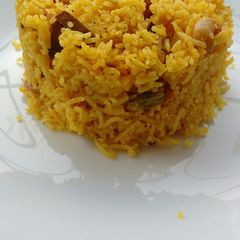 A picture of Basanti Pulav/ Bengali Misti Pulao.