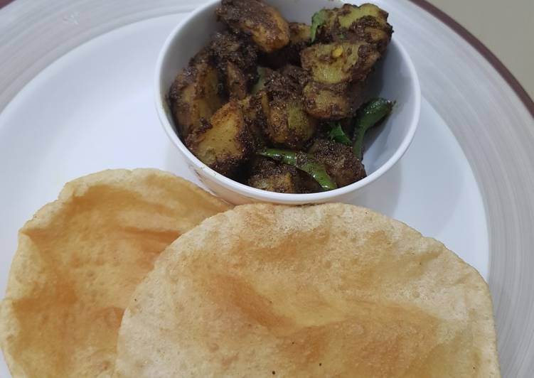 How to Prepare Any-night-of-the-week Black masala Aaloo with puri