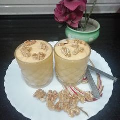 A picture of Mango Walnut Smoothie.