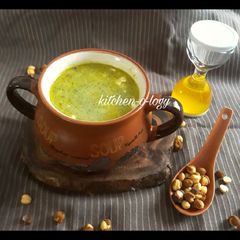 A picture of Palak Soup.