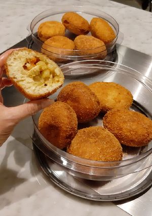 Foto resep Roti goreng isi kari ayam