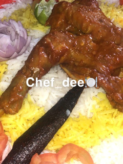 A picture of Rice Nd chicken dolgona.
