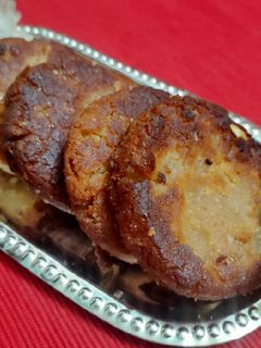 ব্রেড পিঠে (bread pithe recipe in Bengali) রেসিপির প্রধান ছবি
