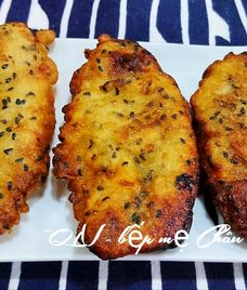 bánh chuối chiên mè