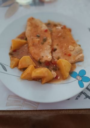 Una foto de Pollo al chilindrón