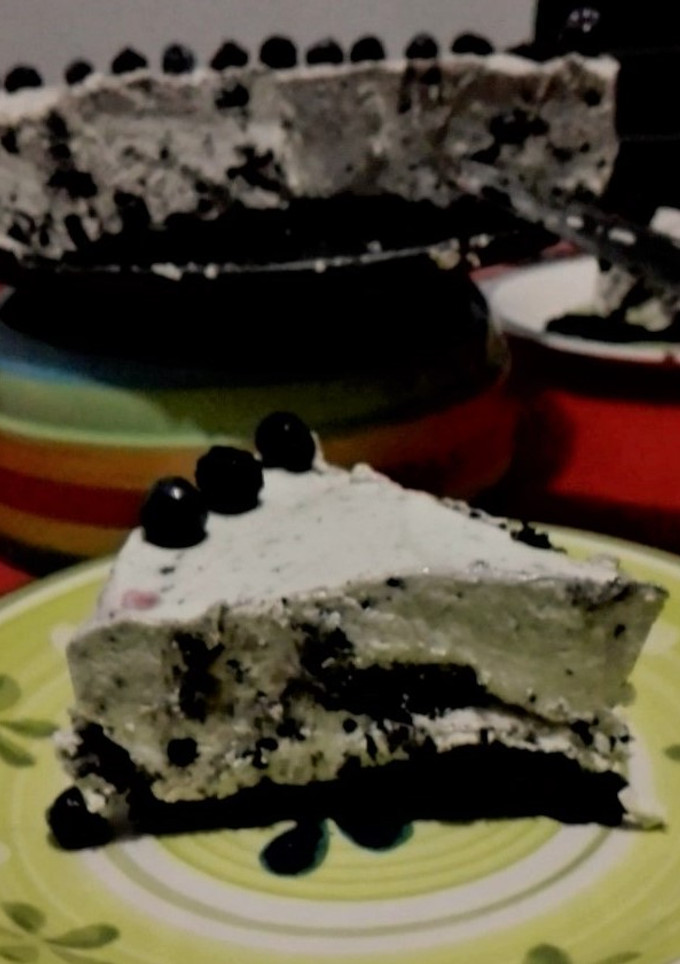 Una foto de Cheesecake de galletas oreo