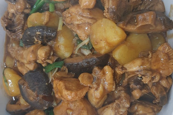 Langkah Mudah untuk Menyiapkan Ayam saus hitam (chicken black sauce) Istimewa