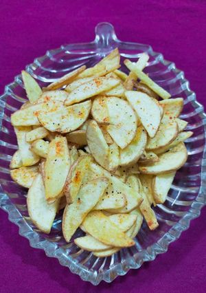 तले हुए आलू (tale huye aloo recipe in Hindi) रेसिपी मुख्य फोटो