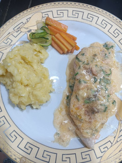 Foto resep Salmon Steak With lemon butter sauce
