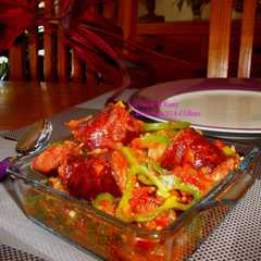 A picture of ROUGAIL ANDOUILLETTES aux GROS PIMENTS ACHARD & FLEURS OIGNONS.