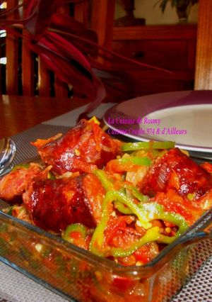 Une photo de ROUGAIL ANDOUILLETTES aux GROS PIMENTS ACHARD & FLEURS OIGNONS