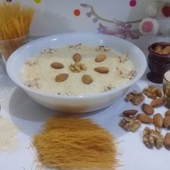 A picture of Soji vermicilly kheer😍.