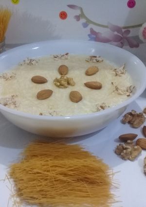 A picture of Soji vermicilly kheer😍.