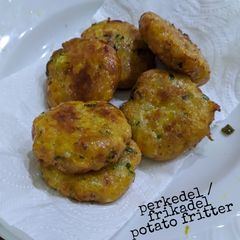POTATO FRITTER / PERKEDEL A picture of POTATO FRITTER / PERKEDEL.