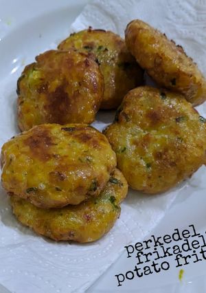 A picture of POTATO FRITTER / PERKEDEL.