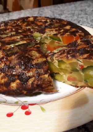 Una foto de Tortilla de verduras