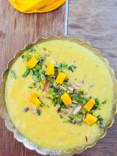 A picture of Mango kheer.