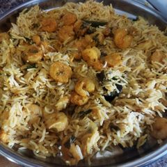 A picture of Prawn biryani.