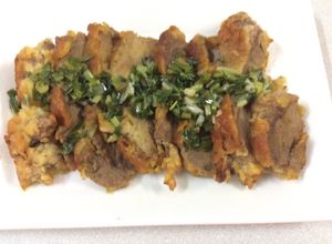 Hình của món Thịt nạc vai chiên ngọt, mềm cực.