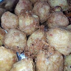 A picture of Yam balls.