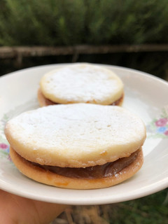 Una foto de Alfajores