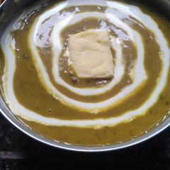 A picture of Dal makhni.