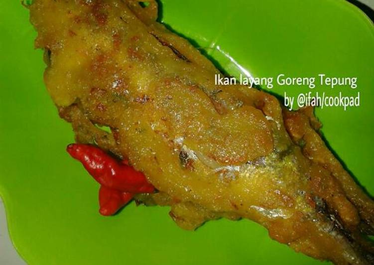 Proses Membuat Ikan Layang Goreng Tepung yang Enak