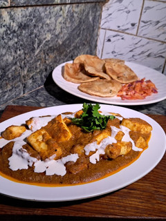 A picture of Paneer lababdar with tomato gravy.