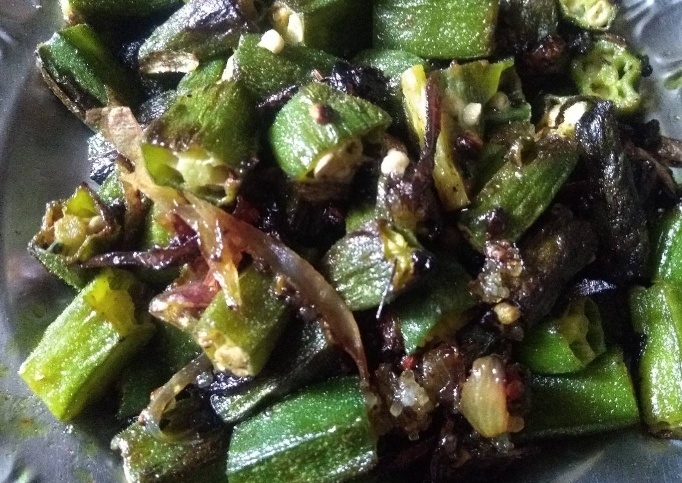 Lady's finger stir fry