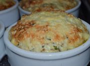 Una foto de souffle de berenjena