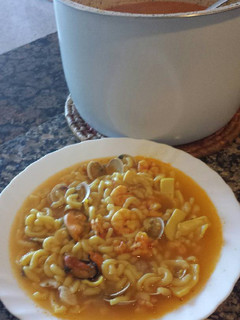 Una foto de Fideos a la marinera