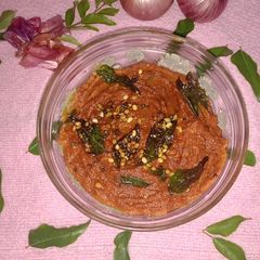 A picture of Onion chutney.