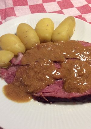 Une photo de Rôti de porc fumé à la moutarde