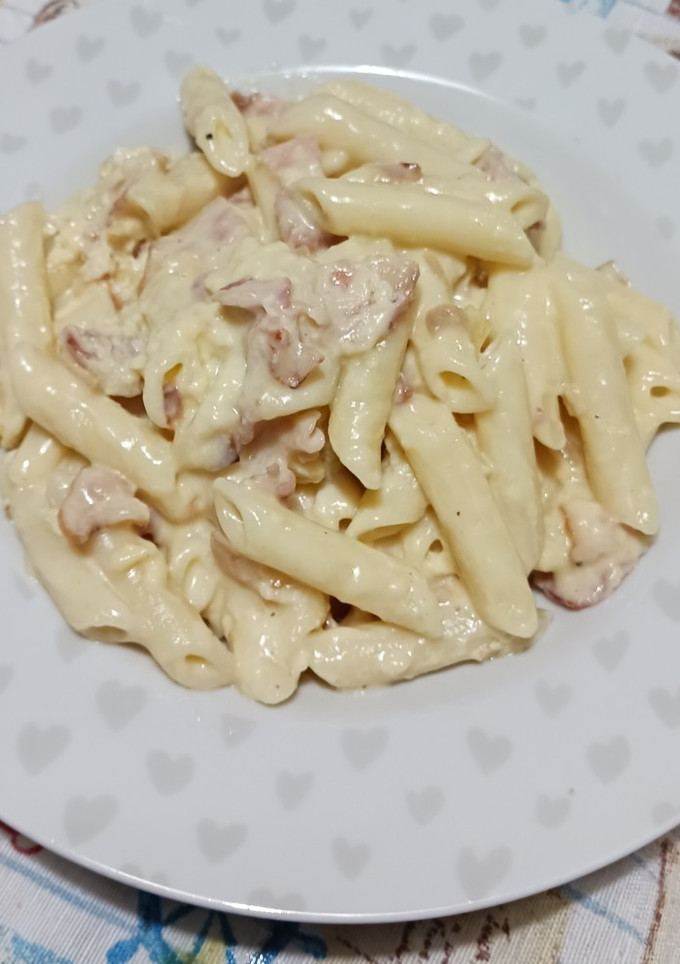 Una foto de Pasta a la carbonara