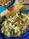Salada completa, molho maravilhoso e croutons!