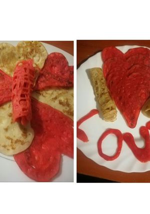 A picture of Valentine's pancake.