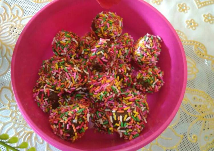 Resep Bola bola donat kentang oleh ermi emanita Cookpad