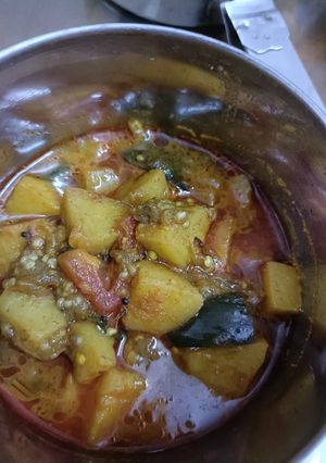 आलू बगुन के सभी (aloo begun ki sabzi recipe in Hindi) रेसिपी मुख्य फोटो