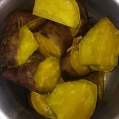 A picture of Boiled Sweet potato.