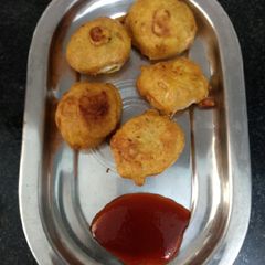 A picture of Egg Pakora.