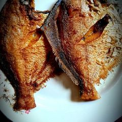A picture of Grilled Pomfret- Zero oil starter.