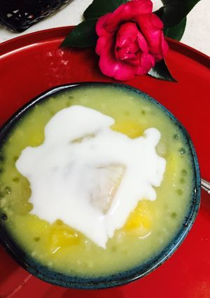 Hình của món Chè bà ba.