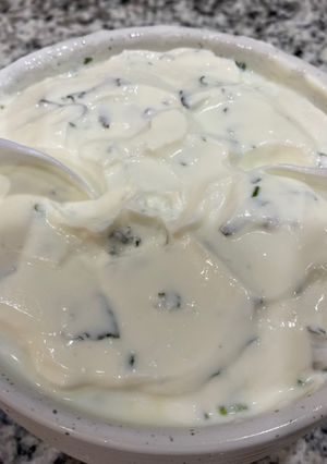 Una foto de Salsa de yogur