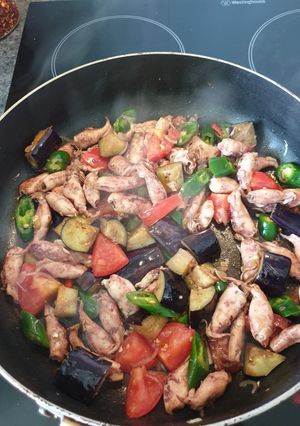 Foto resep Tumis cumi tomat cabe hijau