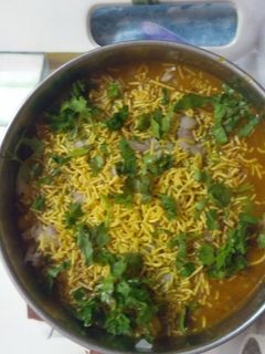 રગડા પેટીસ (Ragda petties recipe in Gujarati) રેસીપી મુખ્ય ફોટો