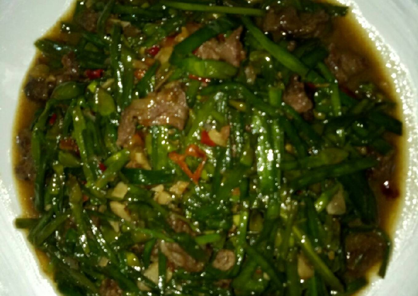 Langkah Mudah untuk Membuat Tumis genjer spesial daging sapi, Menggugah
Selera