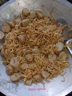 Foto resep Oseng mie bakso pedas