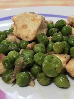 Foto di Petto di Pollo con Piselli
