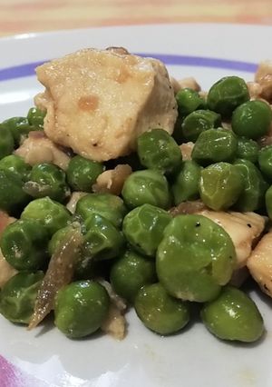Foto di Petto di Pollo con Piselli